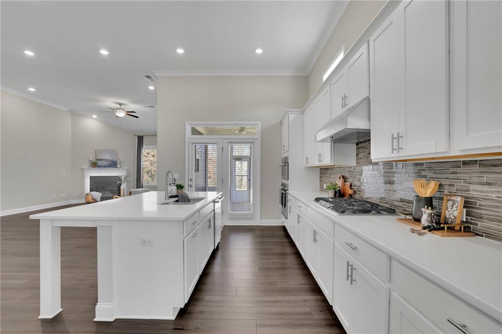 2810 Coach River Way