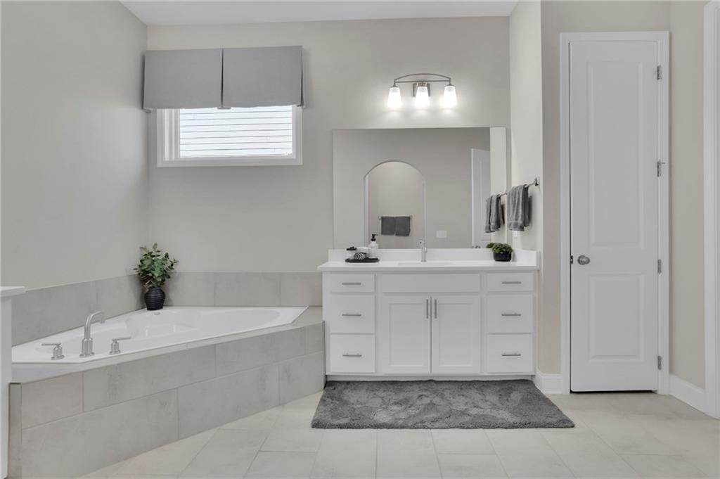 2810 Coach River Way