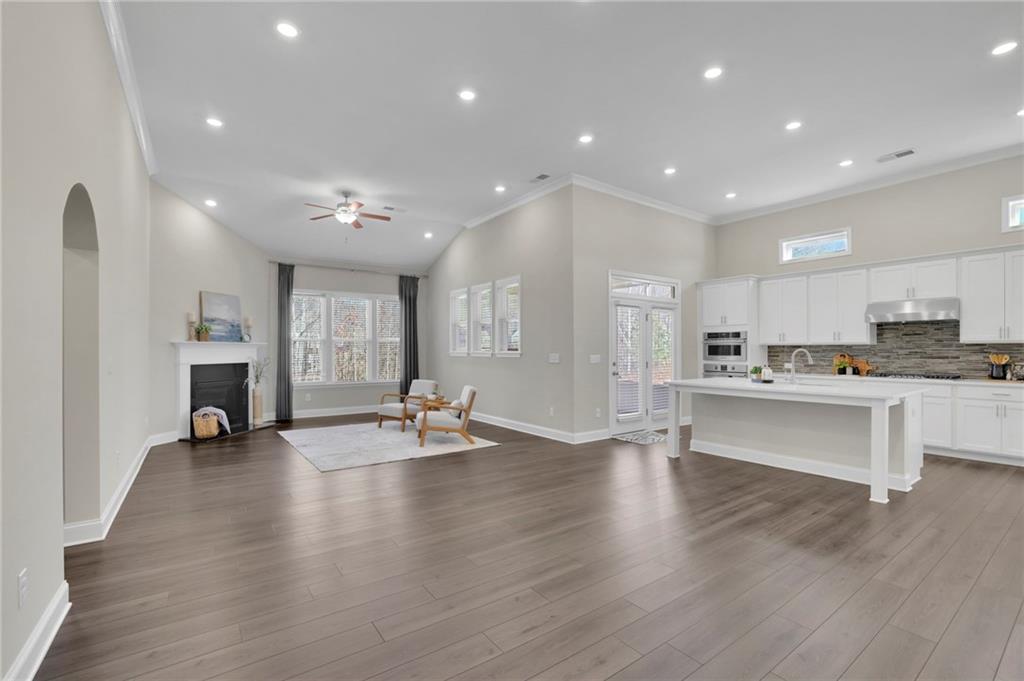 2810 Coach River Way