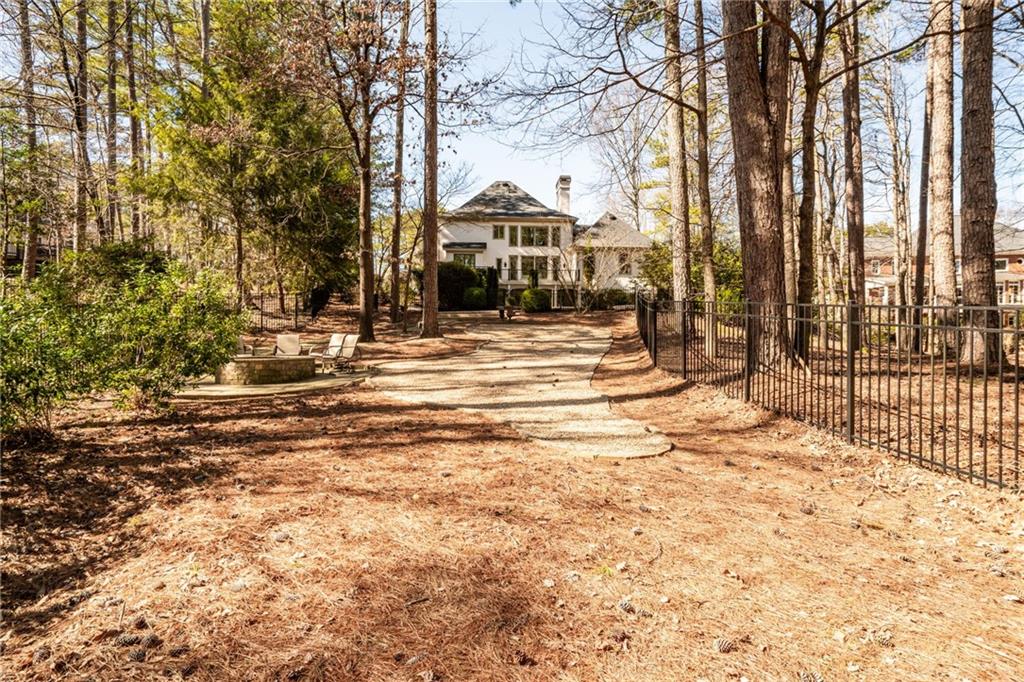 6025 Carlisle Lane