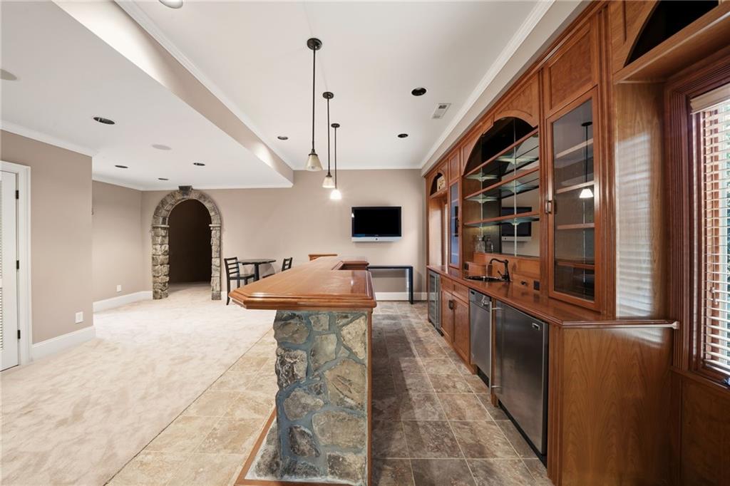 6025 Carlisle Lane