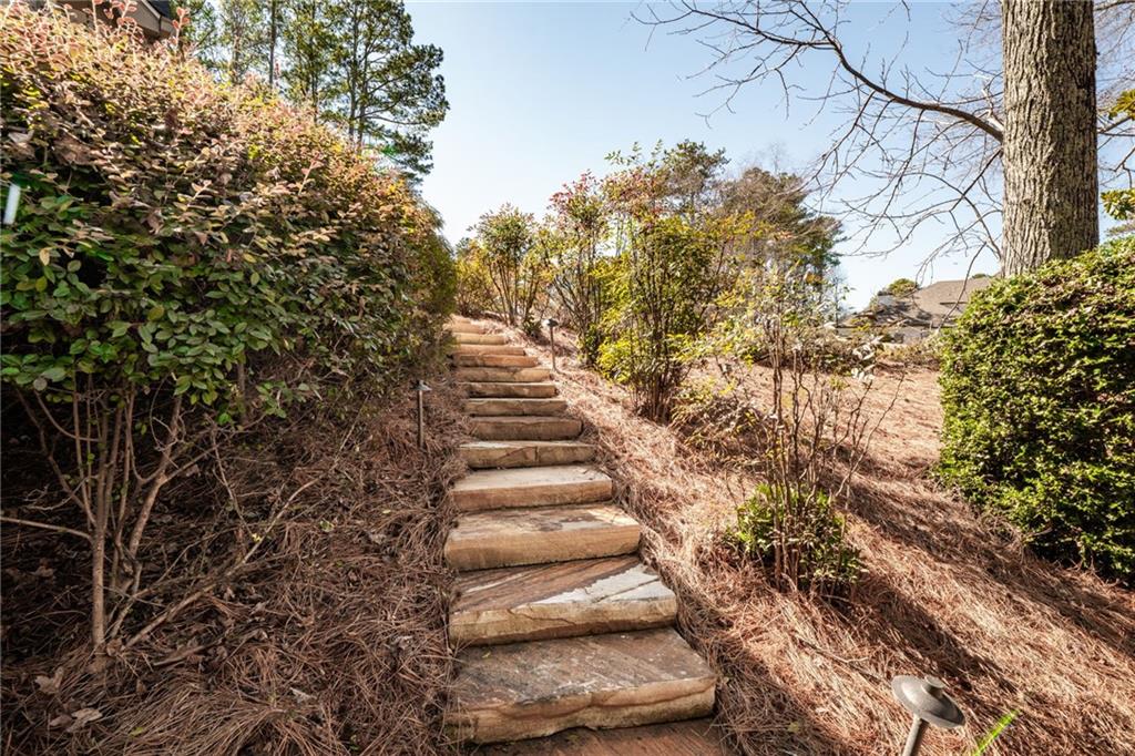 6025 Carlisle Lane