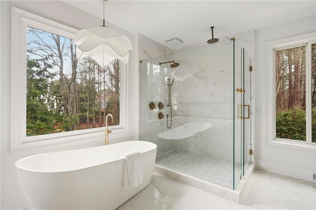 6025 Carlisle Lane