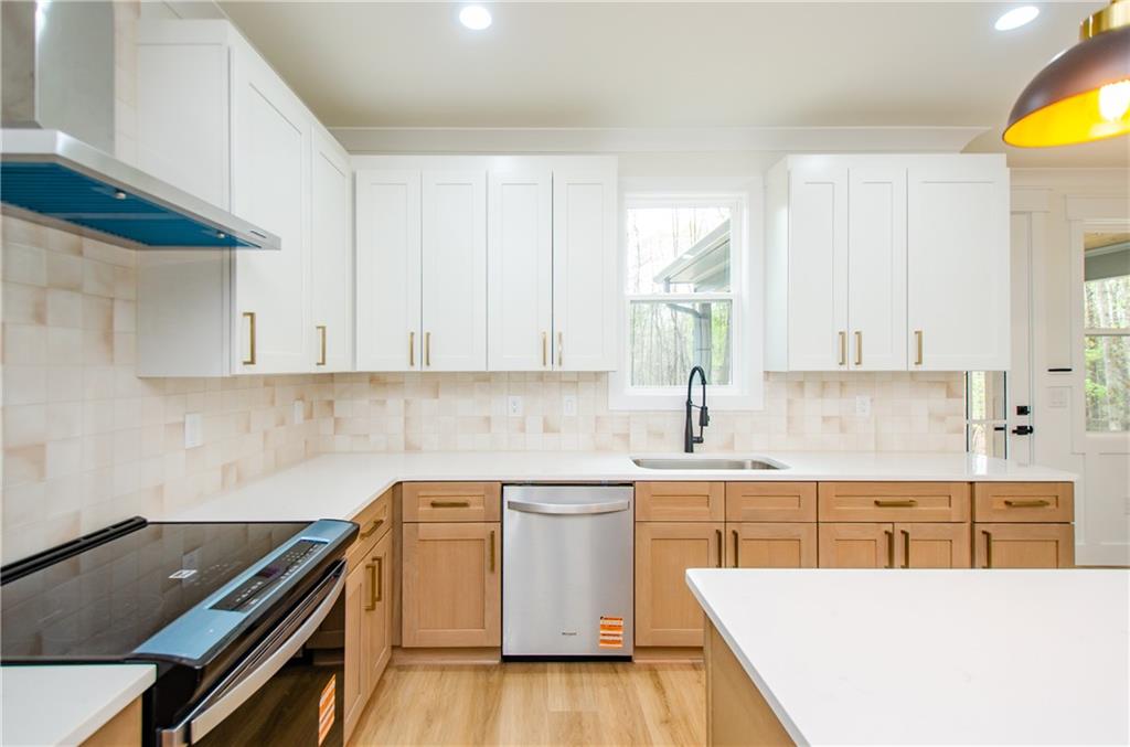 3103 The Trail Road
