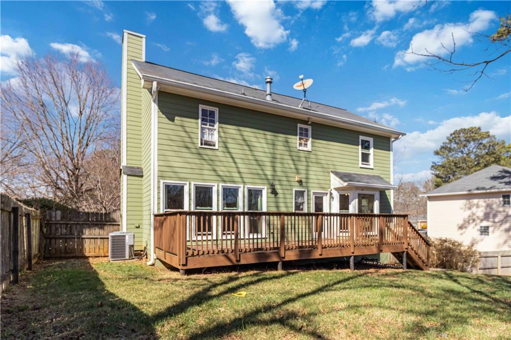 810 Hounds Ridge Court