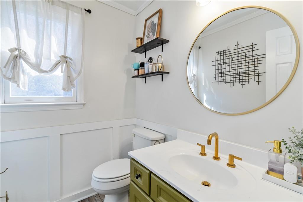 810 Hounds Ridge Court