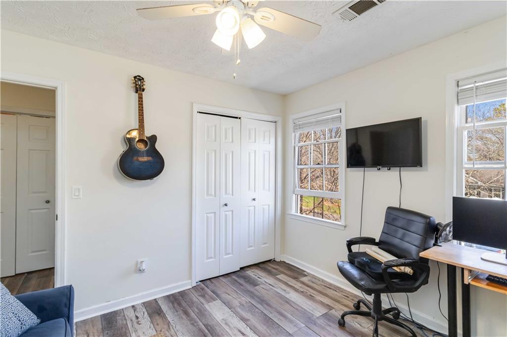 810 Hounds Ridge Court