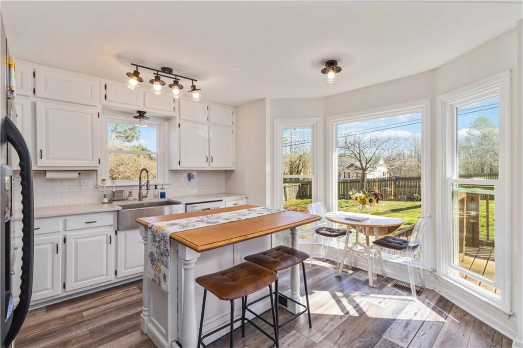 810 Hounds Ridge Court