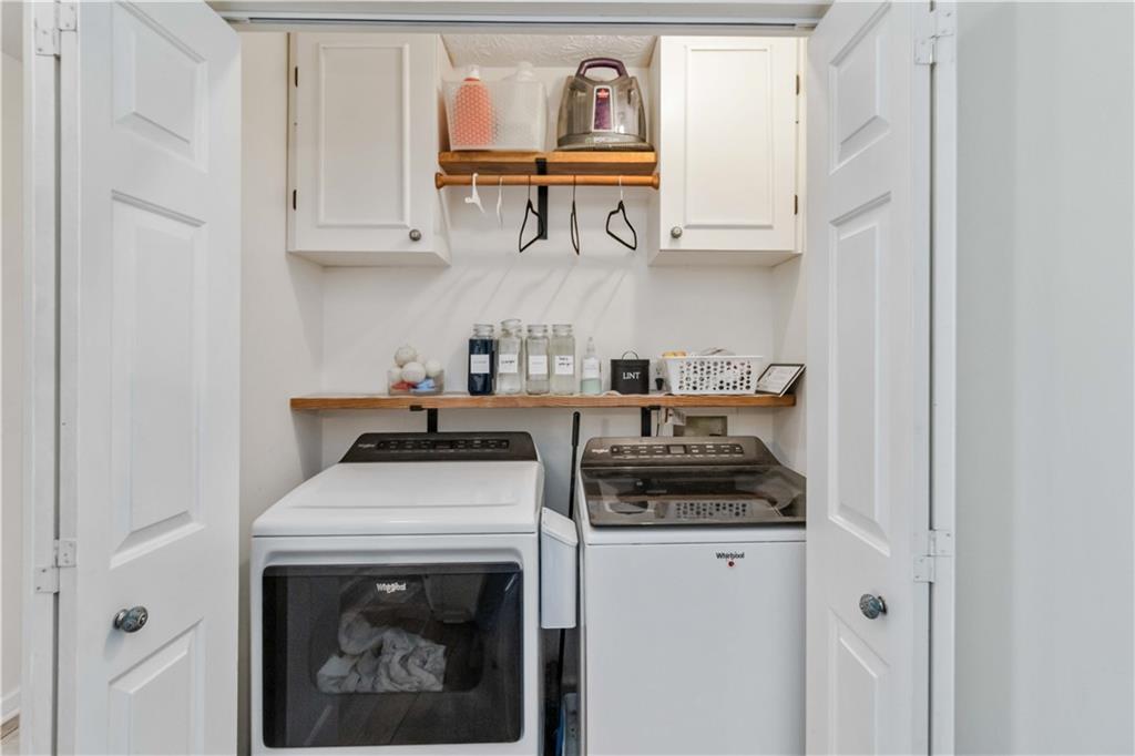 810 Hounds Ridge Court