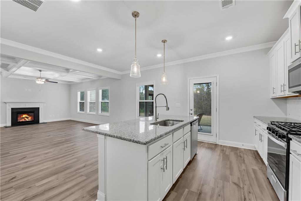 495 Sterling Creek Way