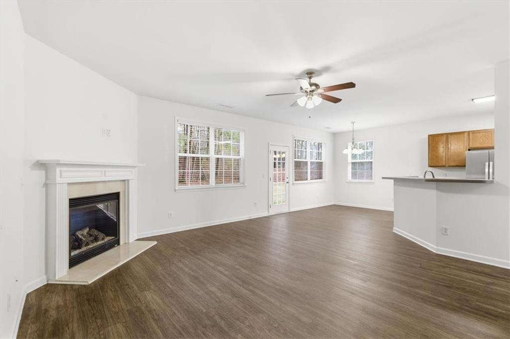 836 Topaz Valley