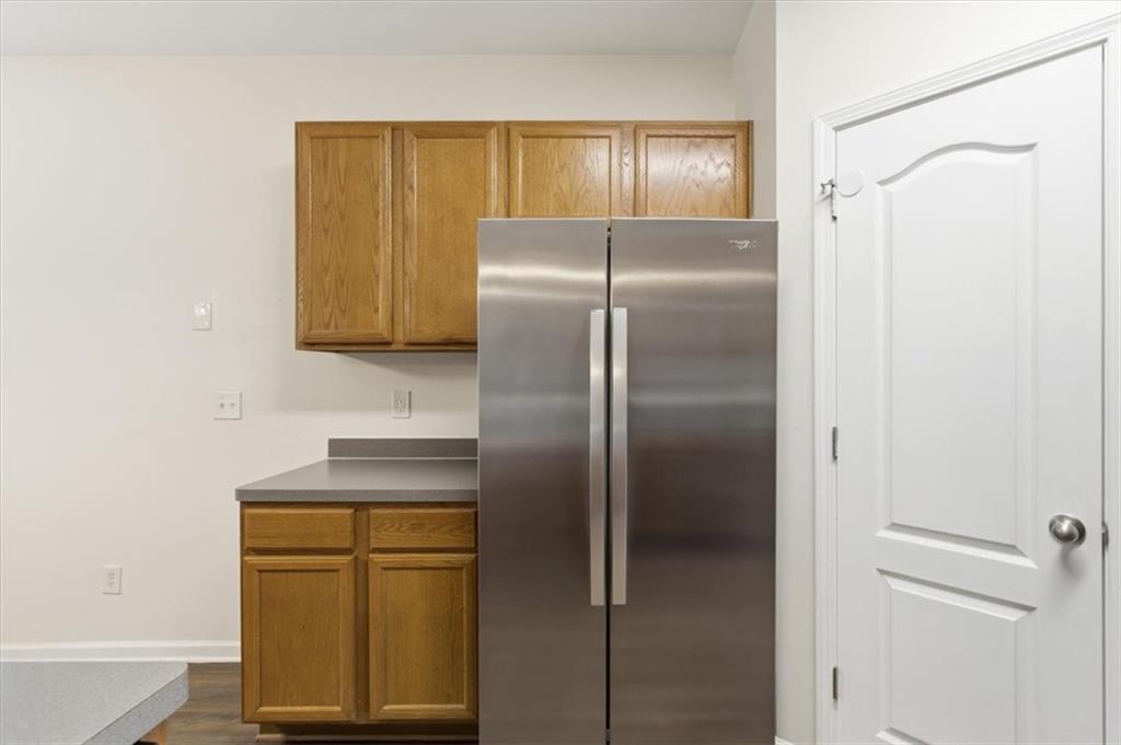 836 Topaz Valley