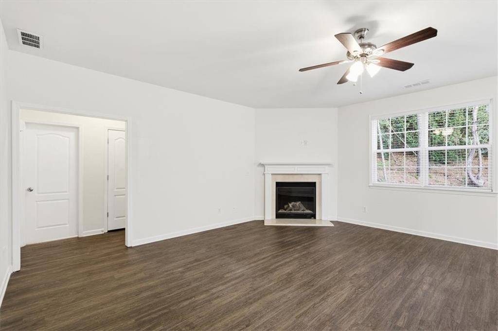 836 Topaz Valley