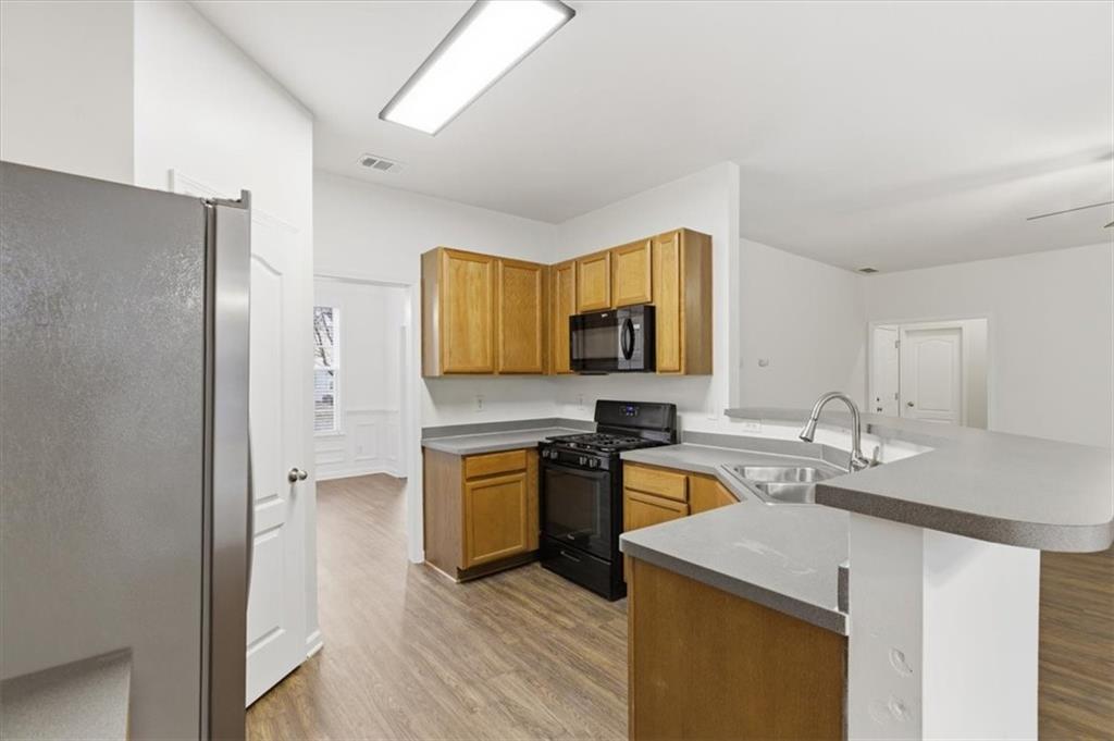 836 Topaz Valley