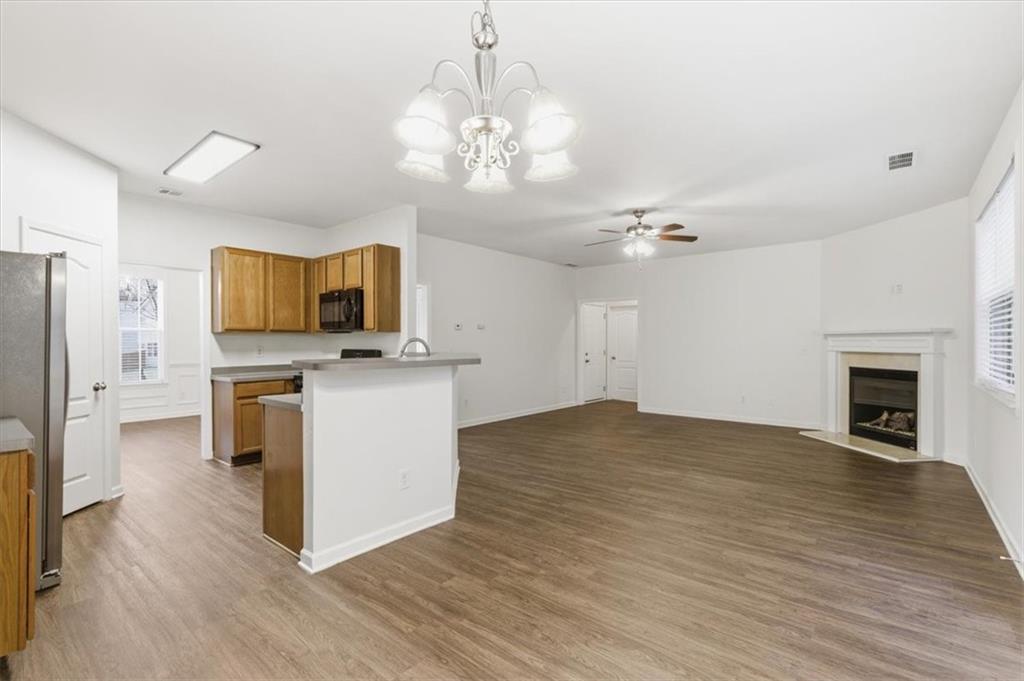 836 Topaz Valley