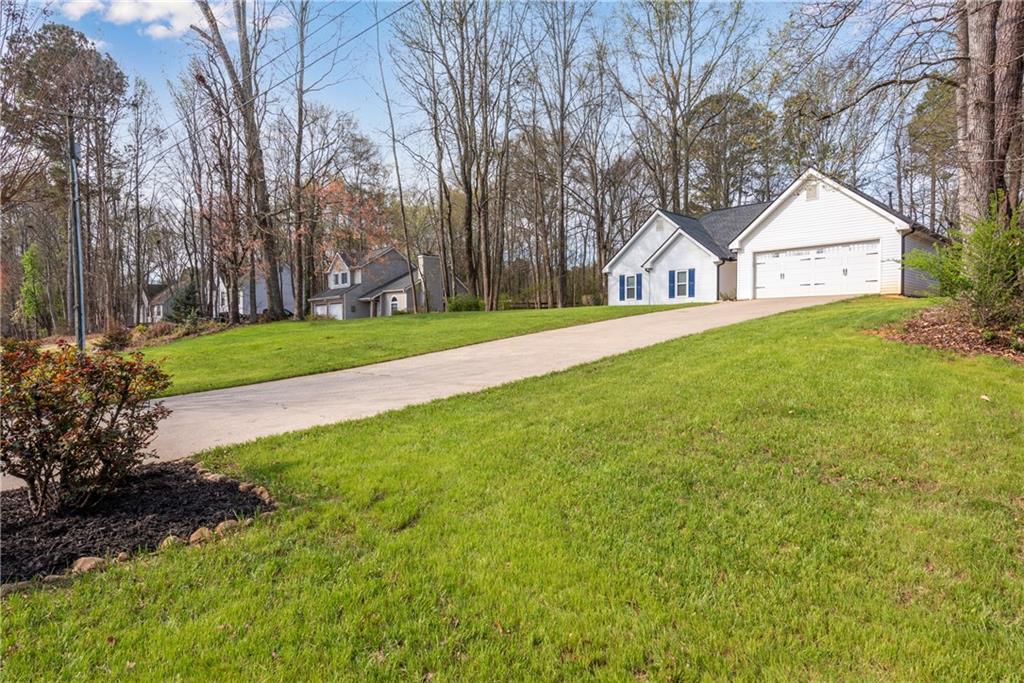 5820 Rolling Oaks Drive