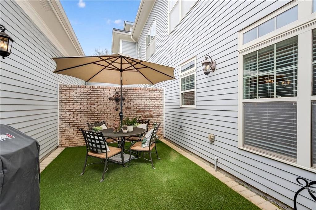 7435 Jamestown Drive