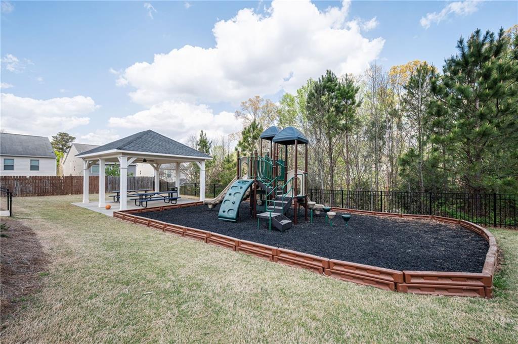 135 Village Trail