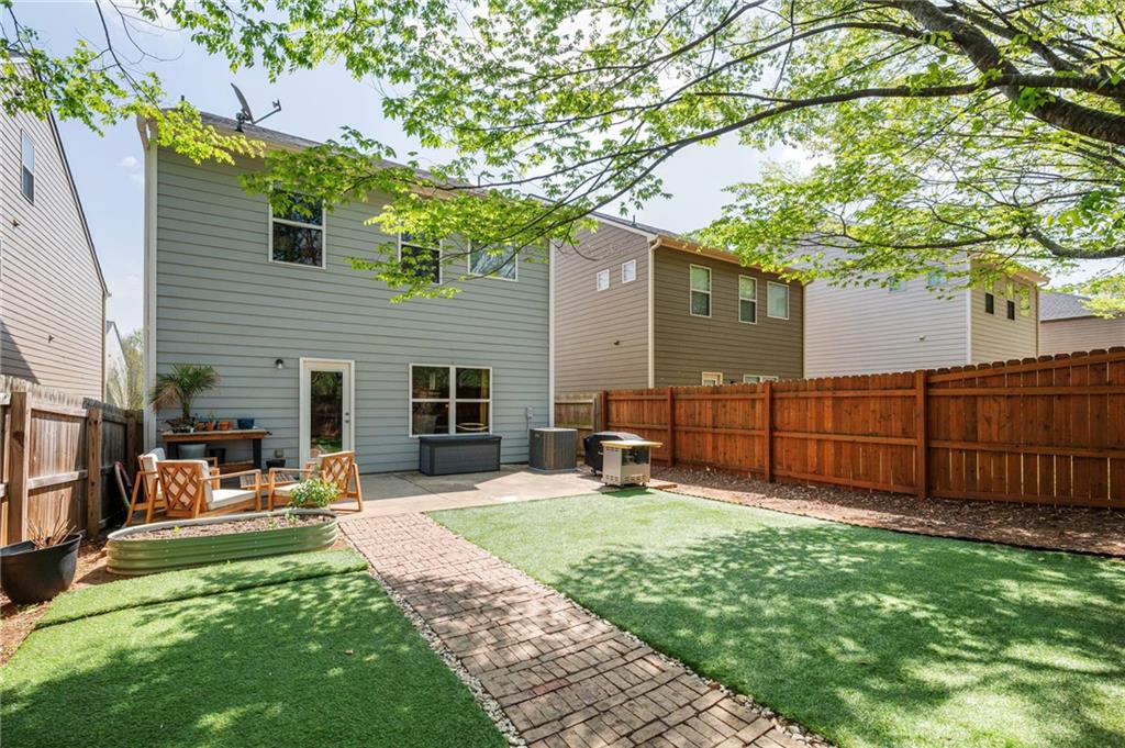 135 Village Trail