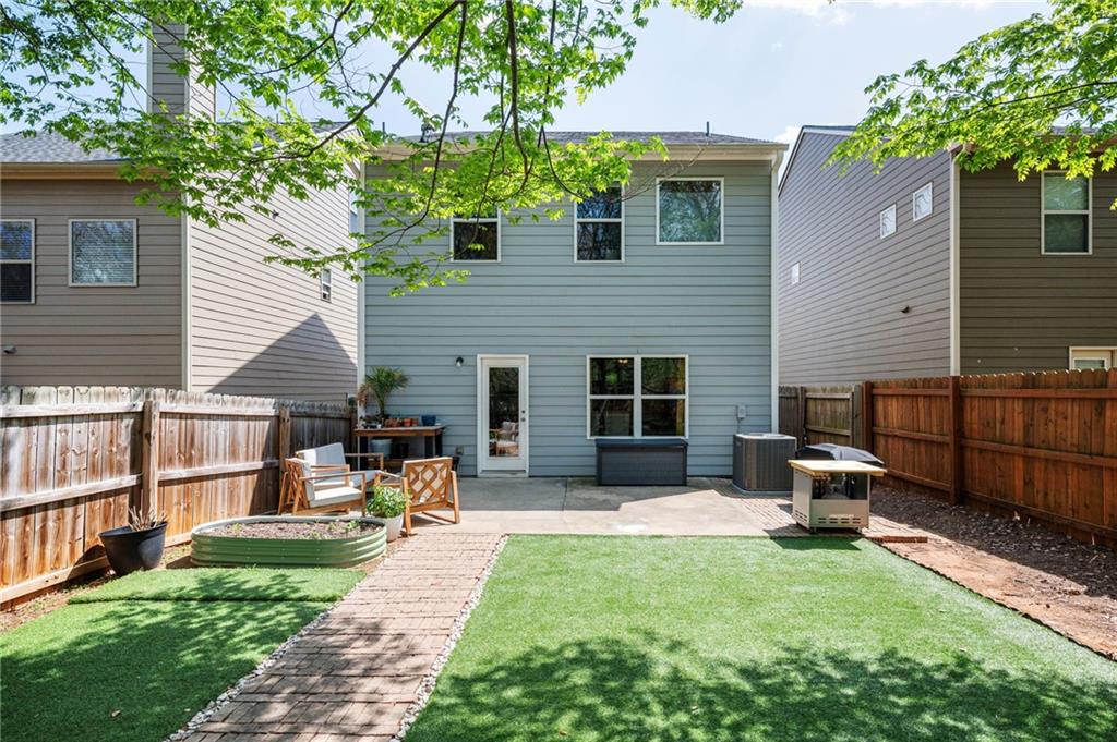135 Village Trail