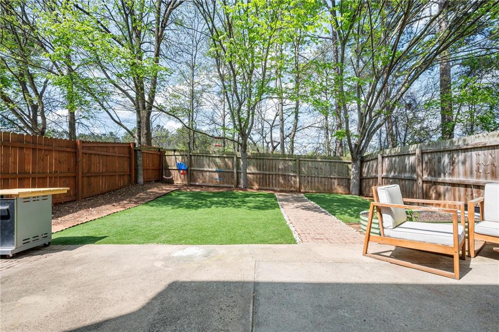 135 Village Trail