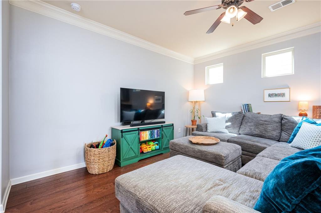 135 Village Trail