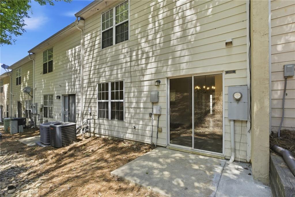 2690 Waverly Hills Drive