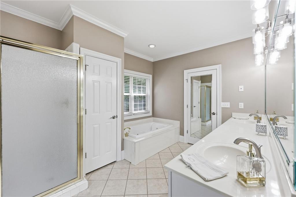 3095 Chattahoochee Trace
