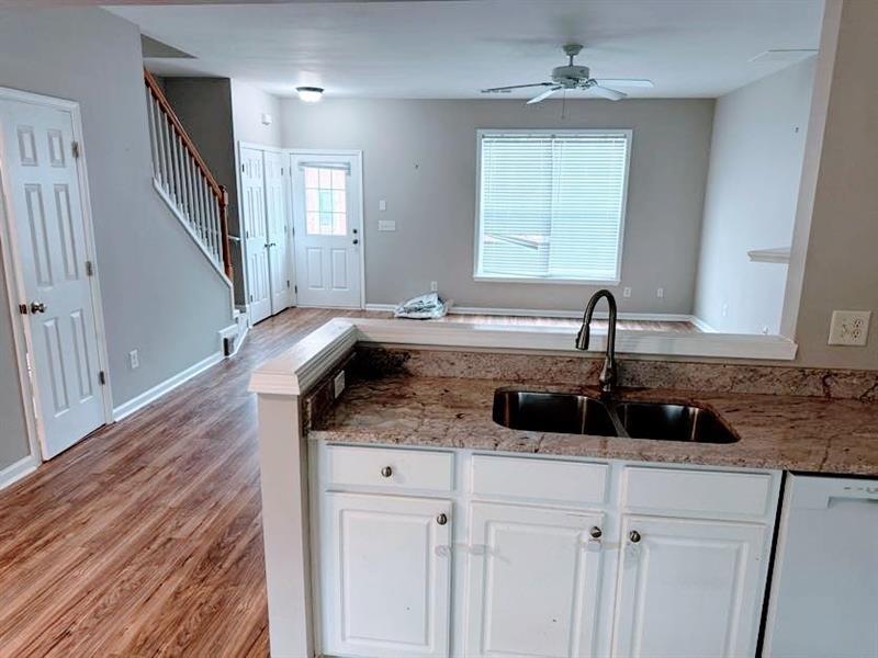 940 Prestwyck Court