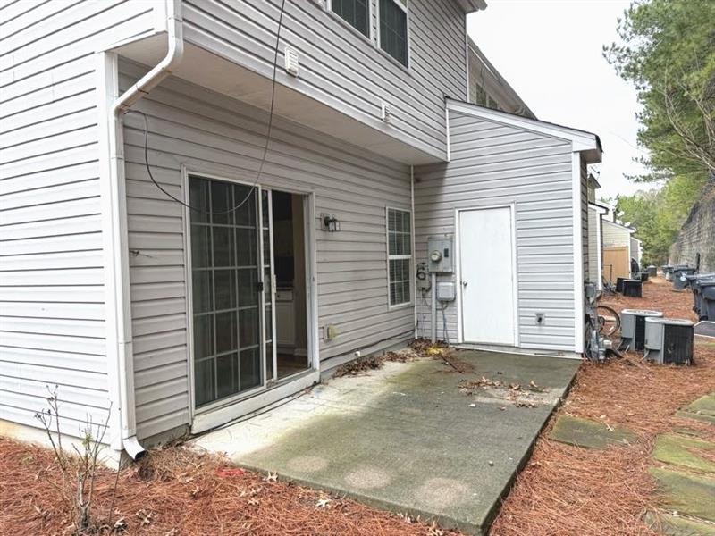 940 Prestwyck Court
