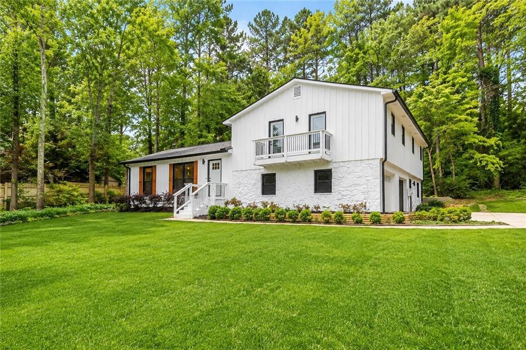 3515 Creek Court