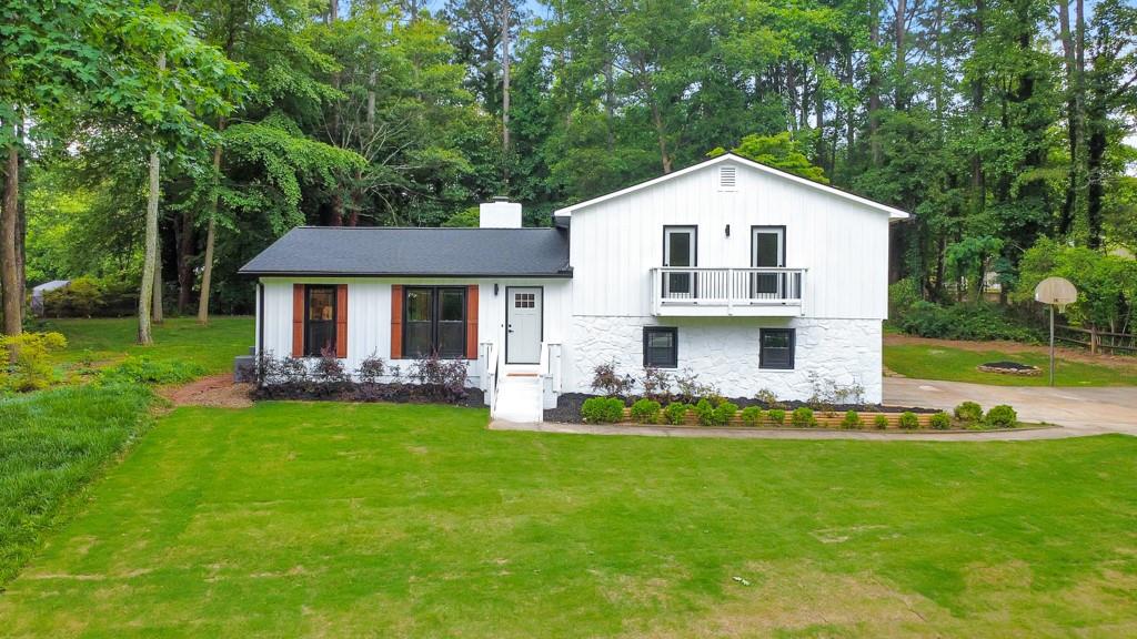 3515 Creek Court
