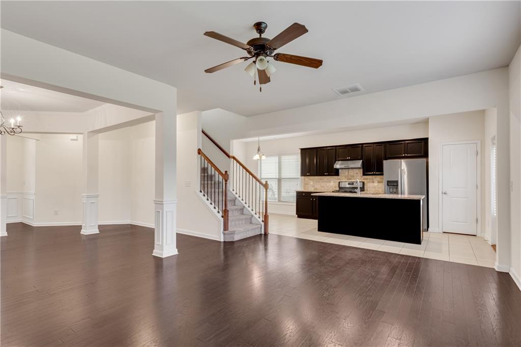 4920 Breezewood Circle