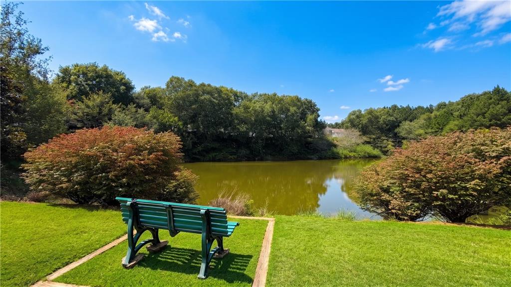 521 Windstone Trail