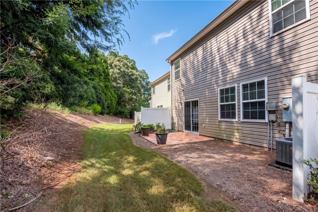 521 Windstone Trail