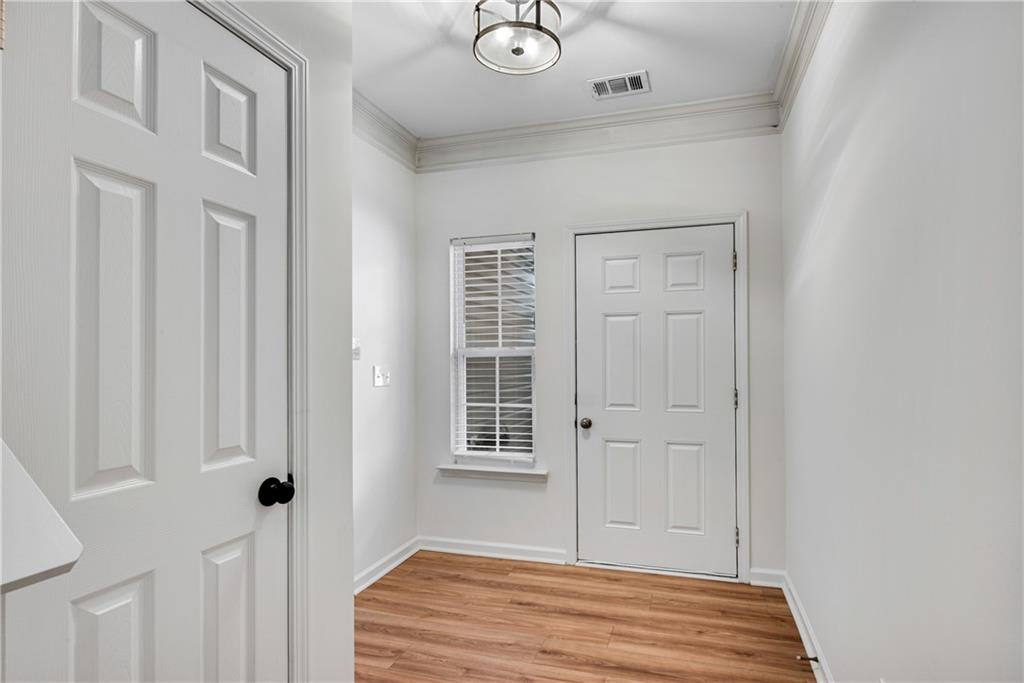521 Windstone Trail