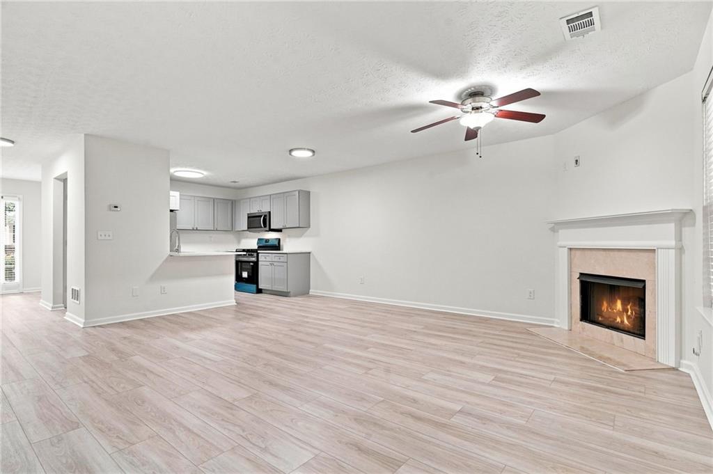 2686 Waverly Hills Drive