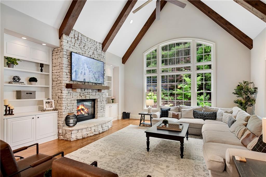 13942 Tree Loft Road