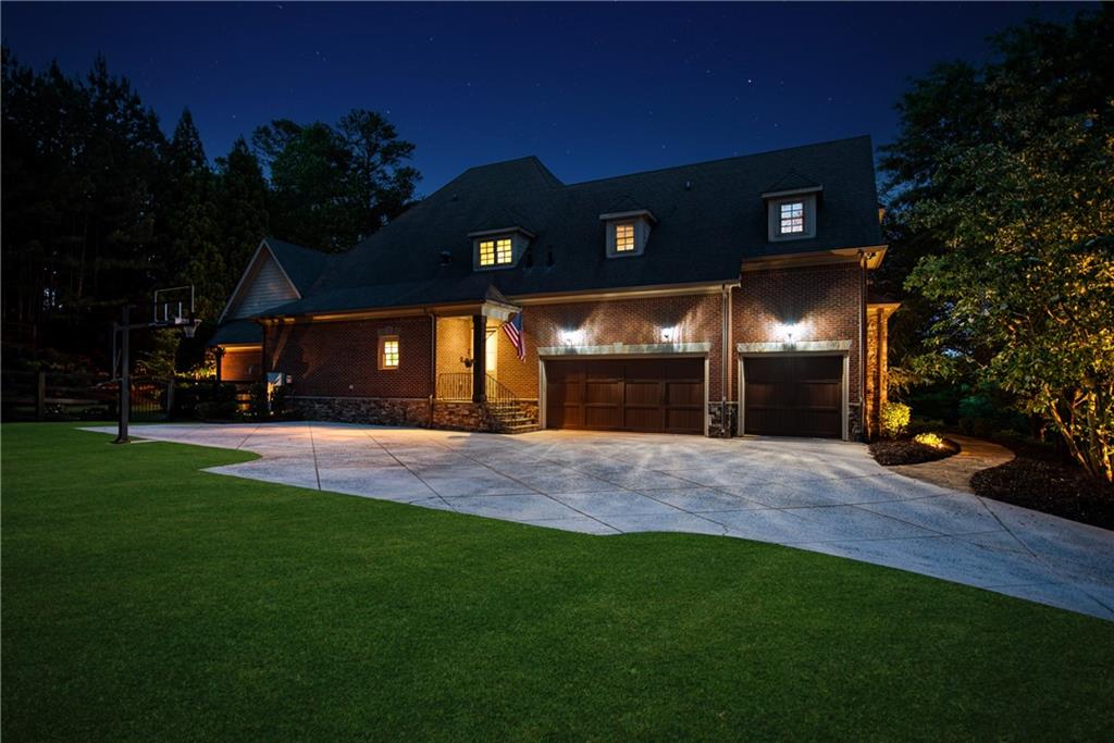 13942 Tree Loft Road