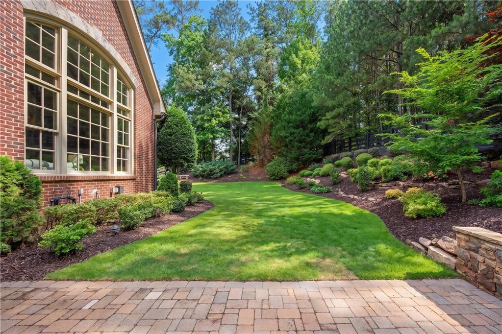 13942 Tree Loft Road