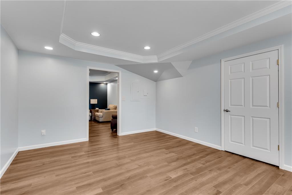 4405 Fairfax Drive