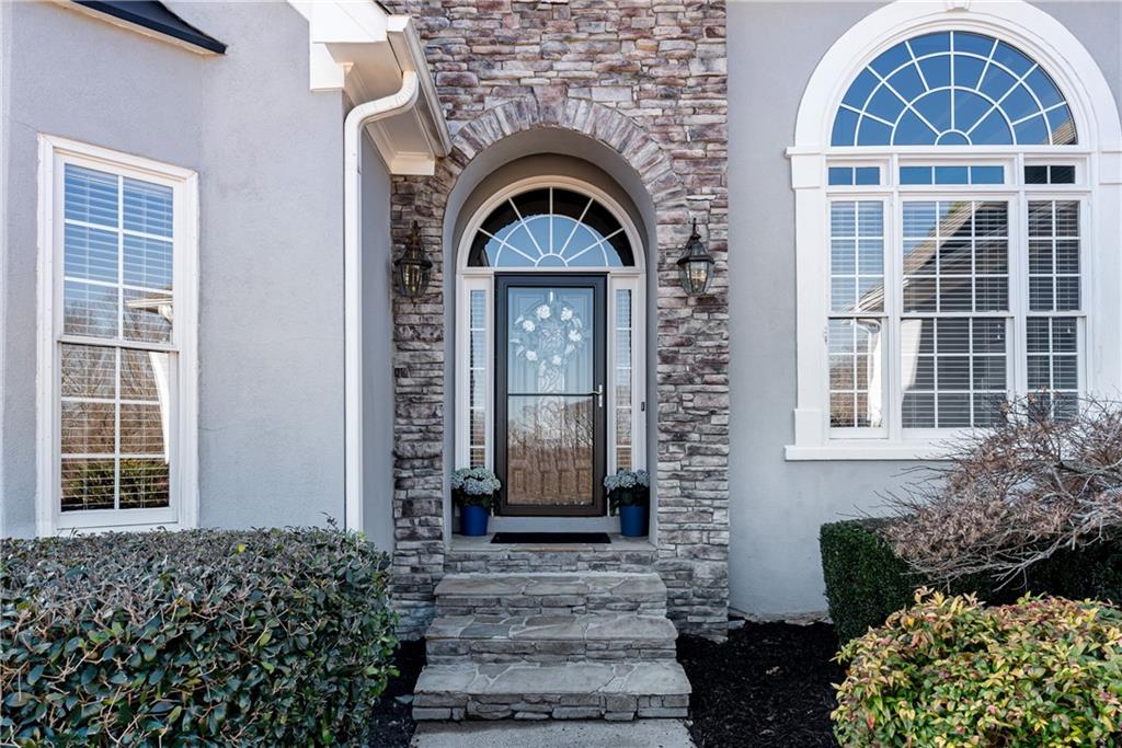 4405 Fairfax Drive