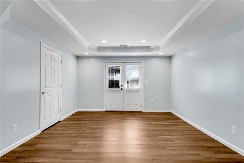 4405 Fairfax Drive