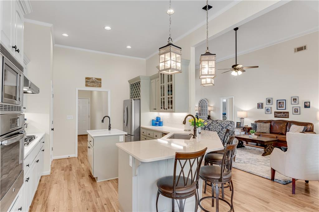 4405 Fairfax Drive