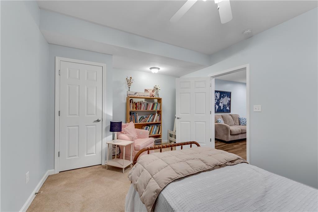 4405 Fairfax Drive