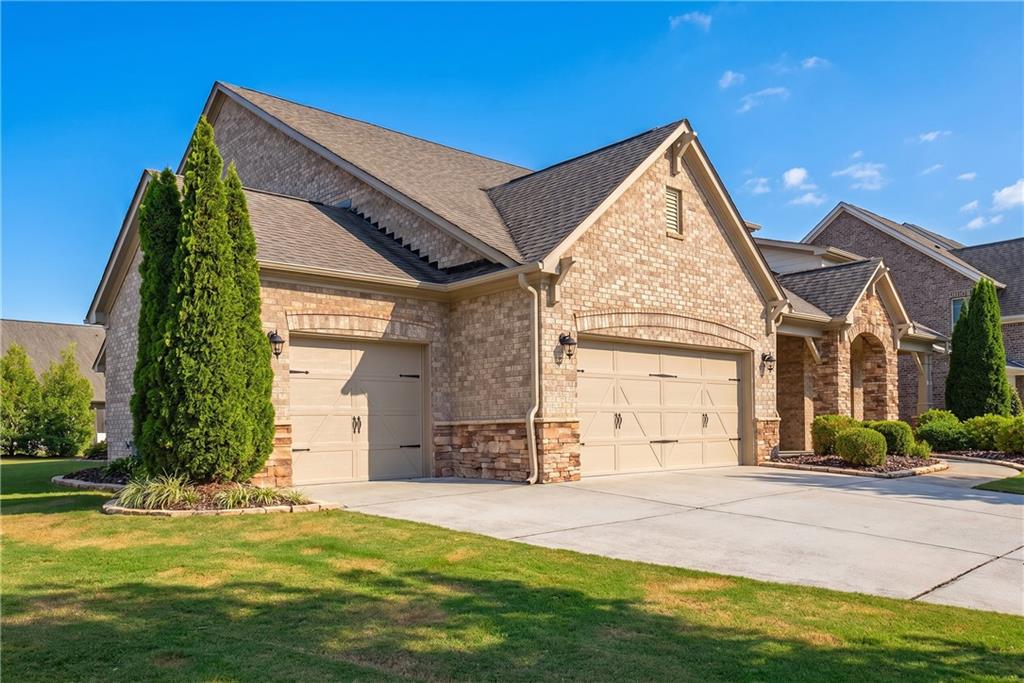 2605 Alpine Terrace