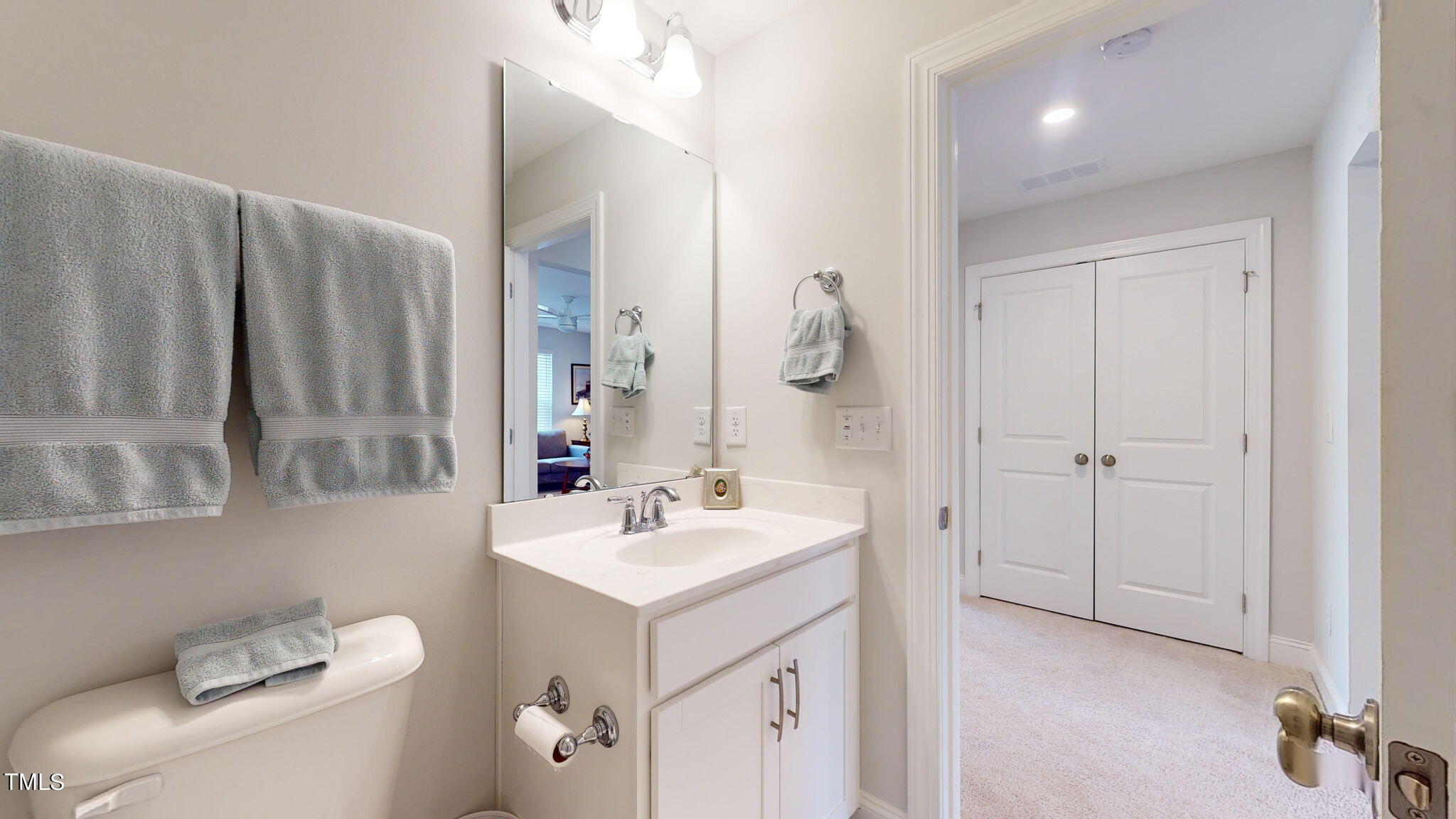 1604 Farm Pond Trail Trail