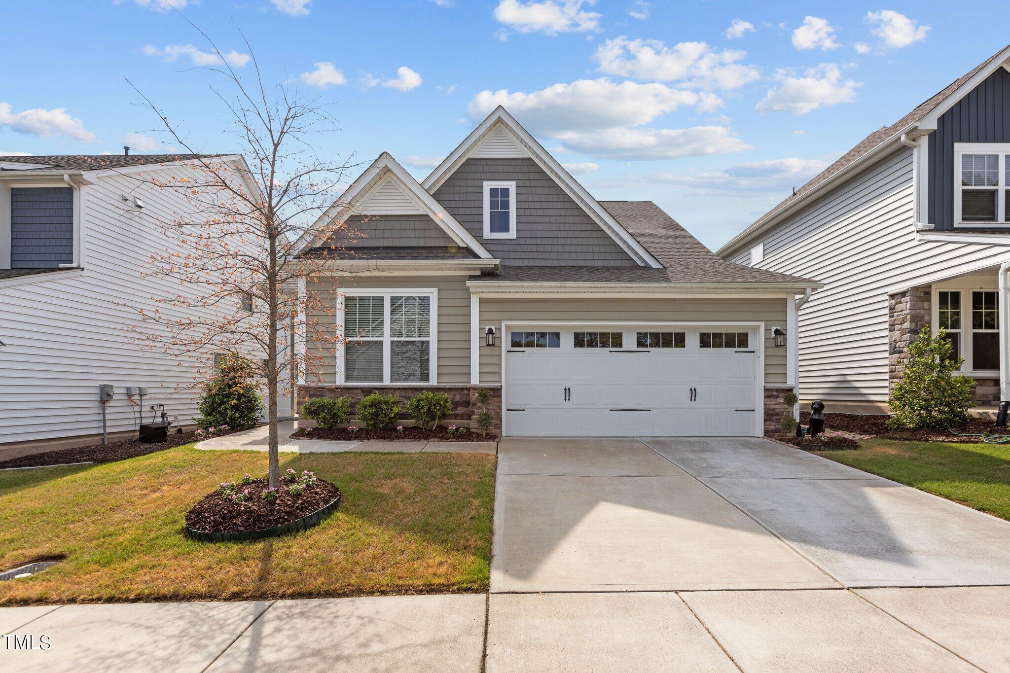 1604 Farm Pond Trail Trail