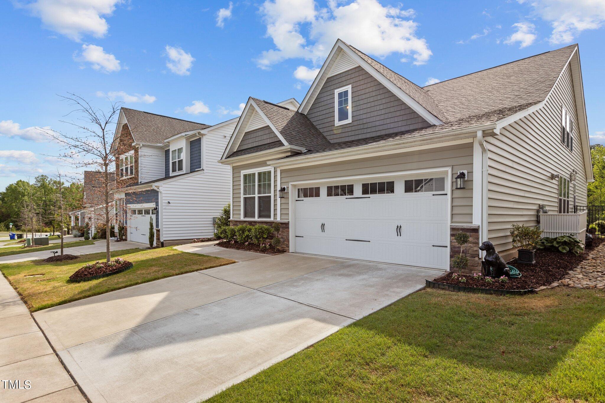 1604 Farm Pond Trail Trail