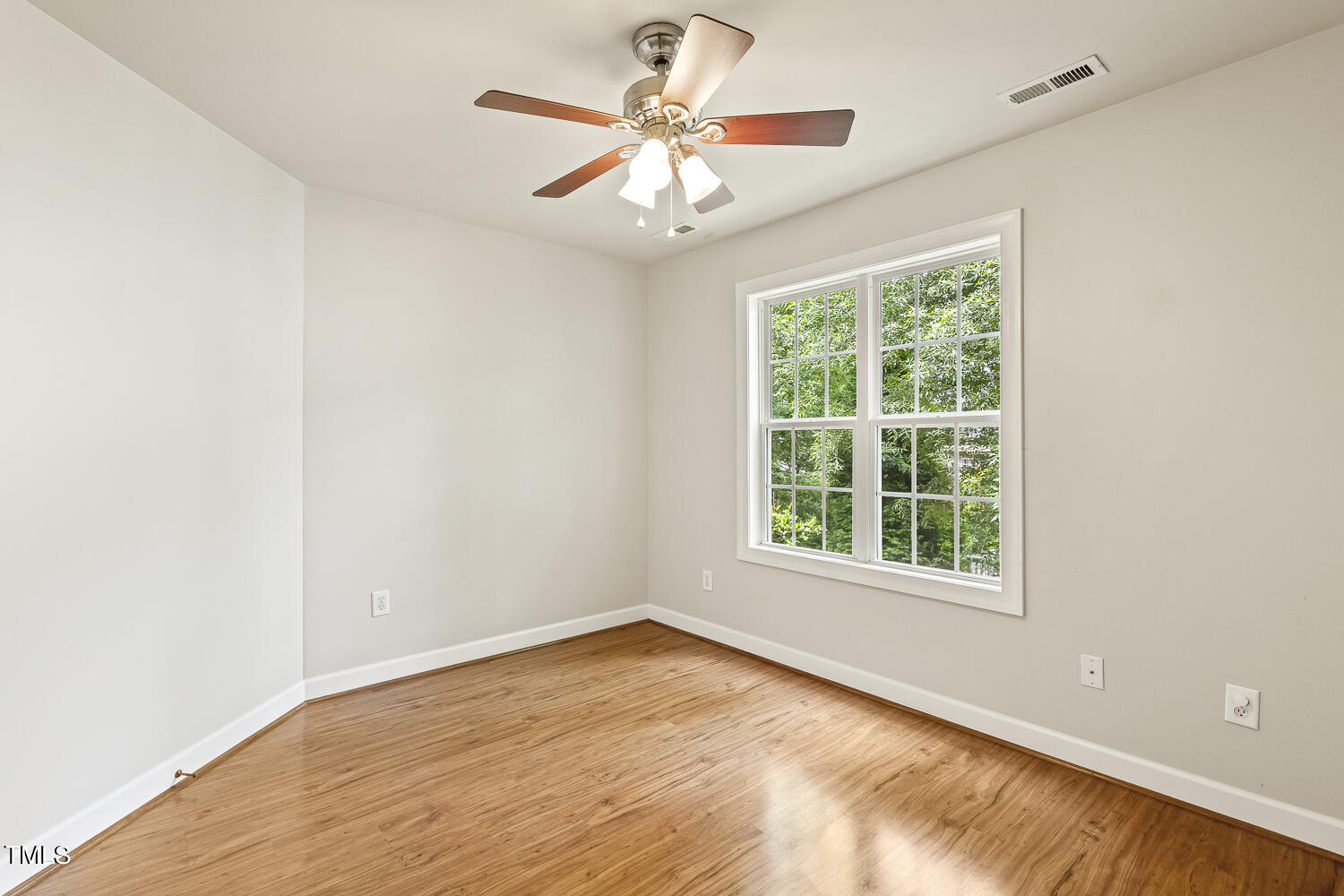 6409 Nowell Pointe Drive